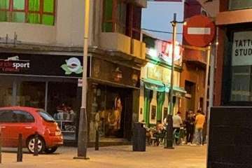 Quejas vecinales contra un local de restauración en Los Llanos/TA.